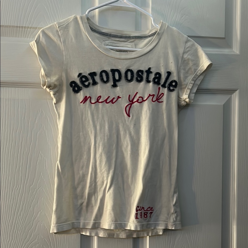 Vintage Aeropostale Cream Graphic Tee